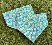 Daisy Delight Scrunchie Dog Bandana