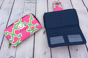 Quilted Organizer Clutch Wallet (NGIL Brand)