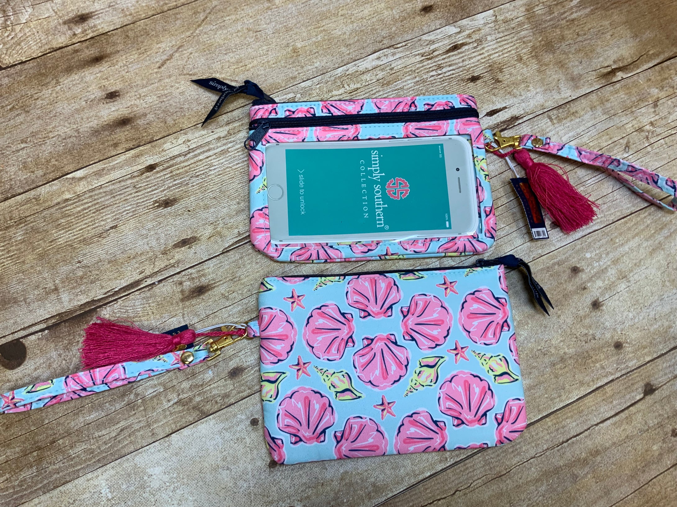 Simply Southern Wristlet/ Accessory Holder