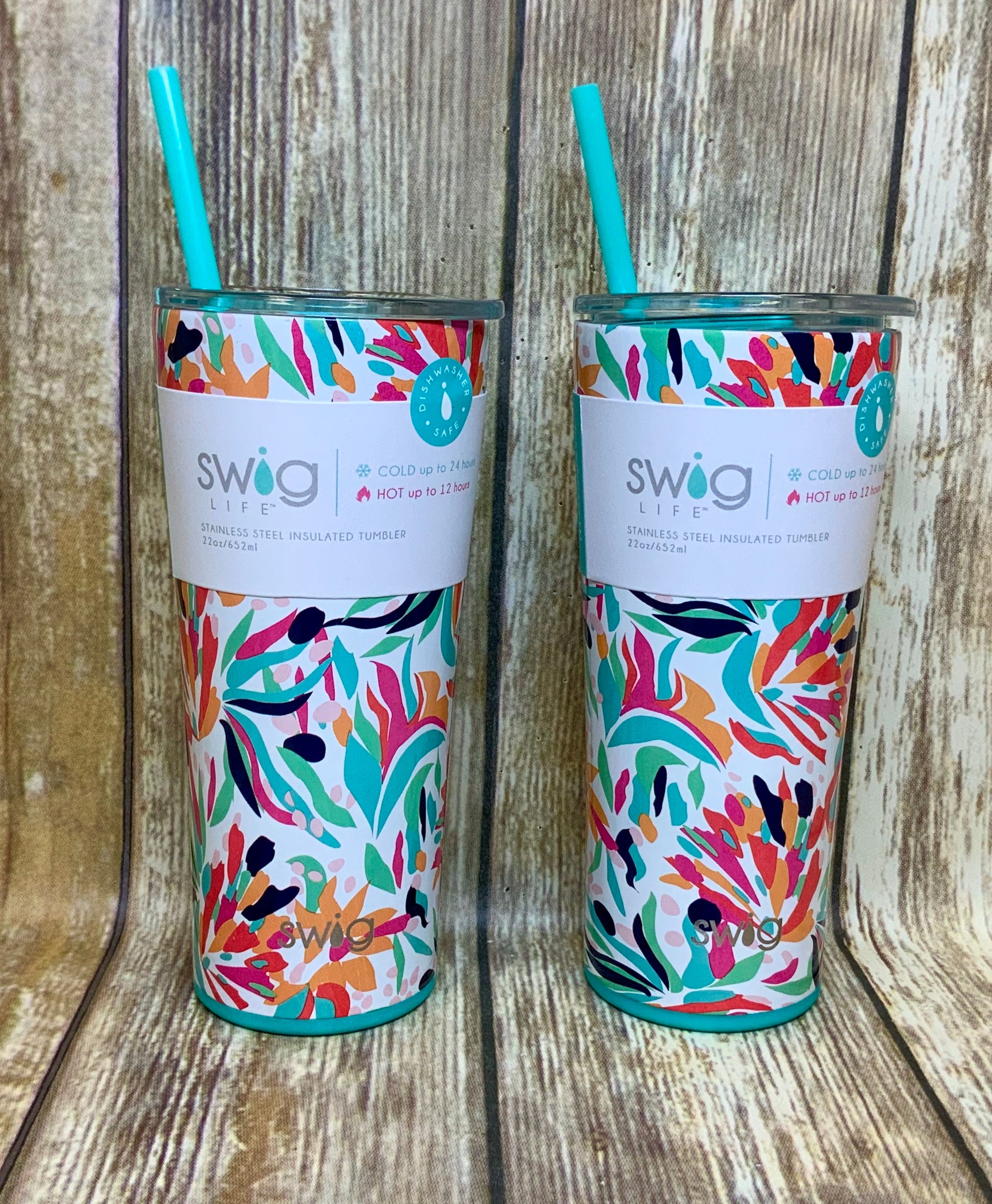22 oz tumbler w/straw by Swig Life – We Fill Good