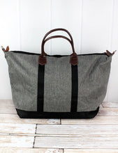 Weekender Collection with Should Strap (NGIL Brand)